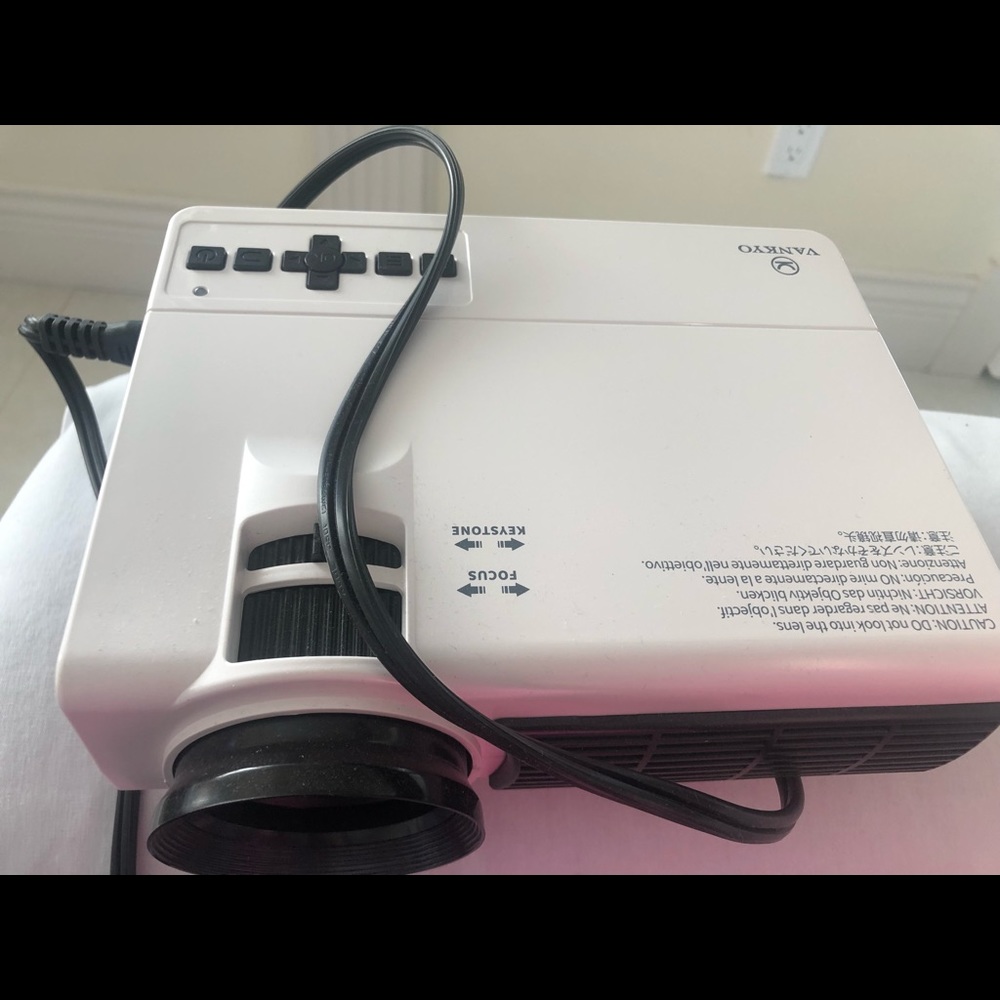 Vankyo leisure 3 projector
